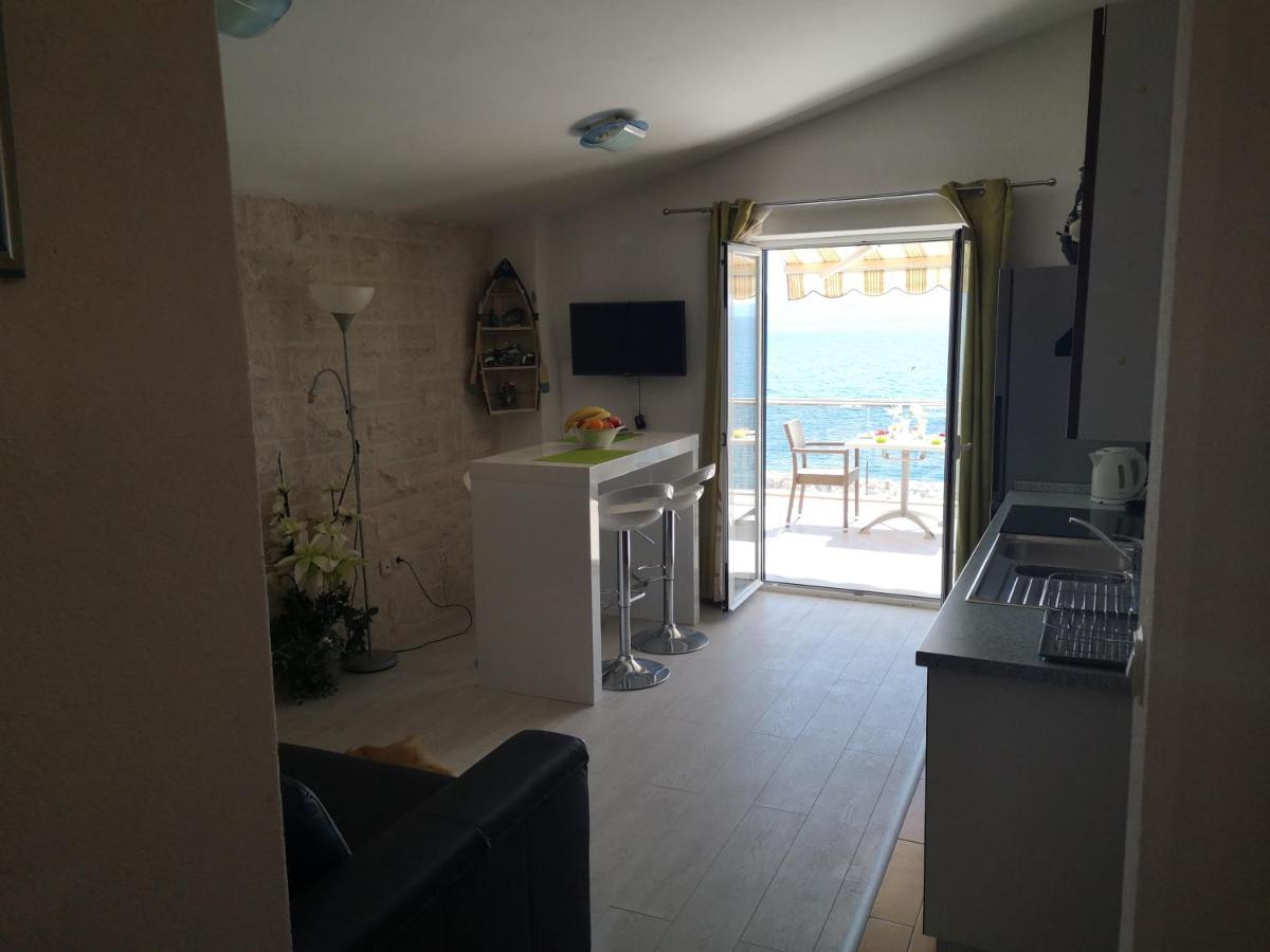 Apartmani California Подгора Экстерьер фото